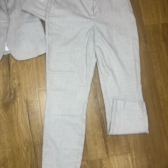 H&M Gray Women's Blazer and Pants Set - Picture 3 of 5